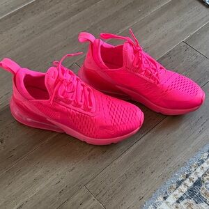 Nike 270 Hot pink